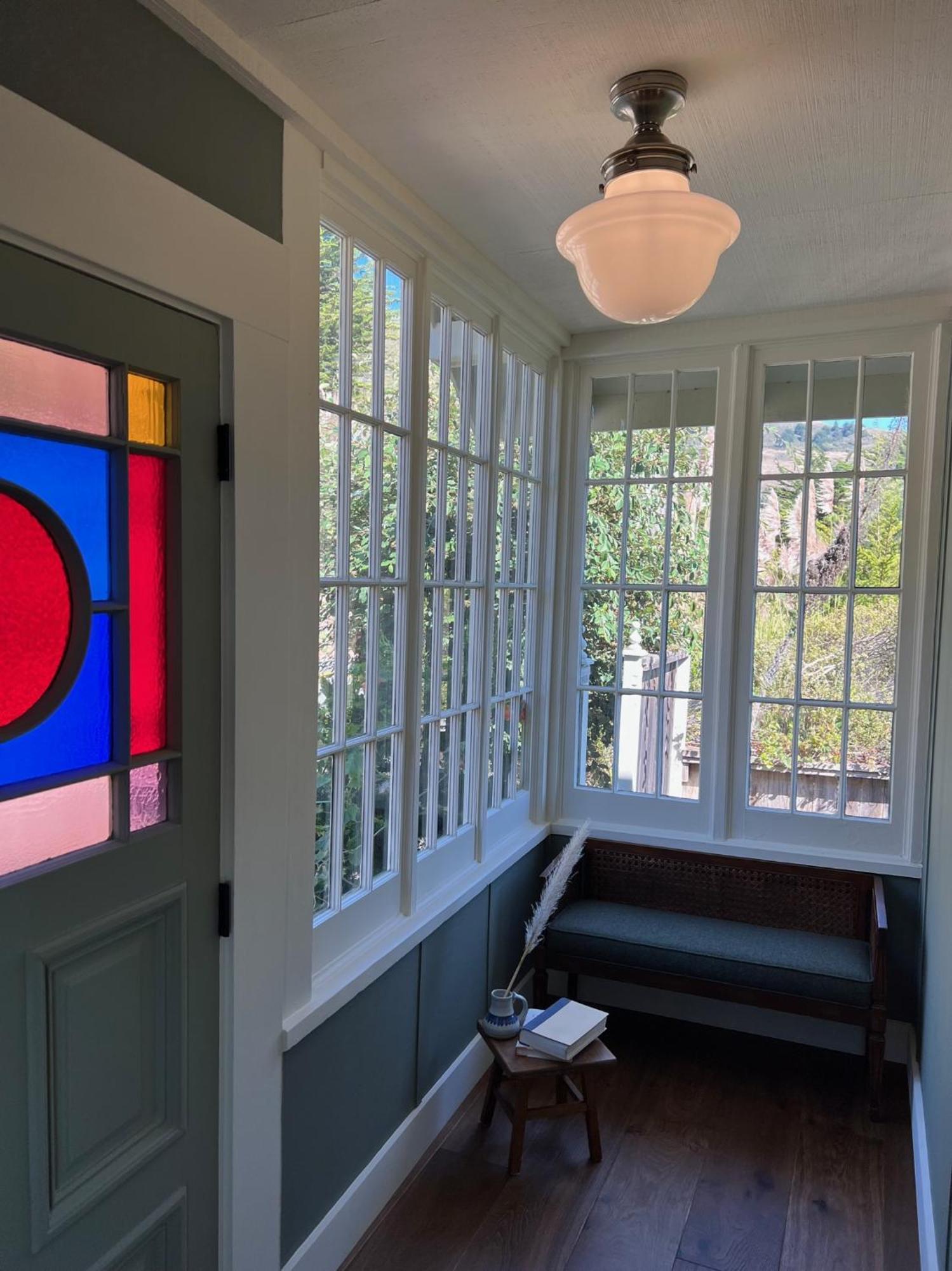 Jenner Inn Bagian luar foto